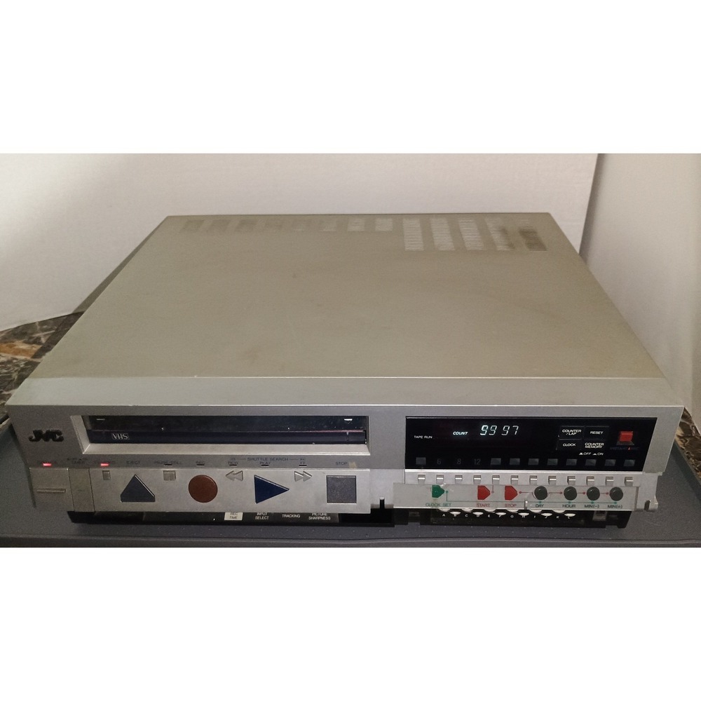 JVC VCR HR-D120U Unisex OS Silver Fair Vintage VHS Video Cassette Recorder Japan